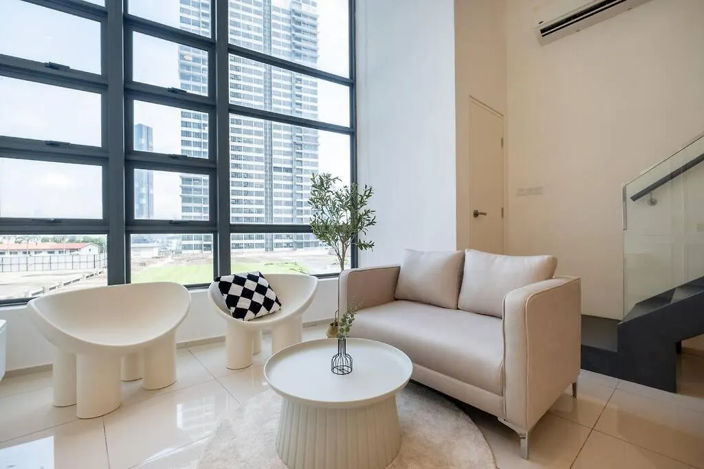 Bonne Journee Retreat In Ekocherasmall 5Pax 中文房东 Kuala Lumpur 0*,  Malezja
